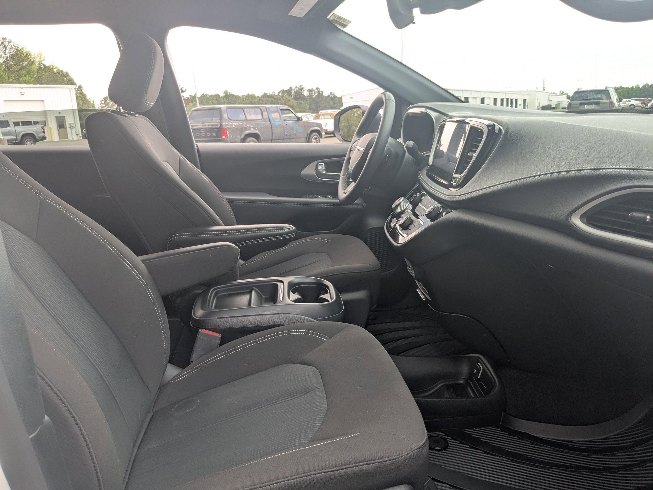 2023 Chrysler Pacifica Touring