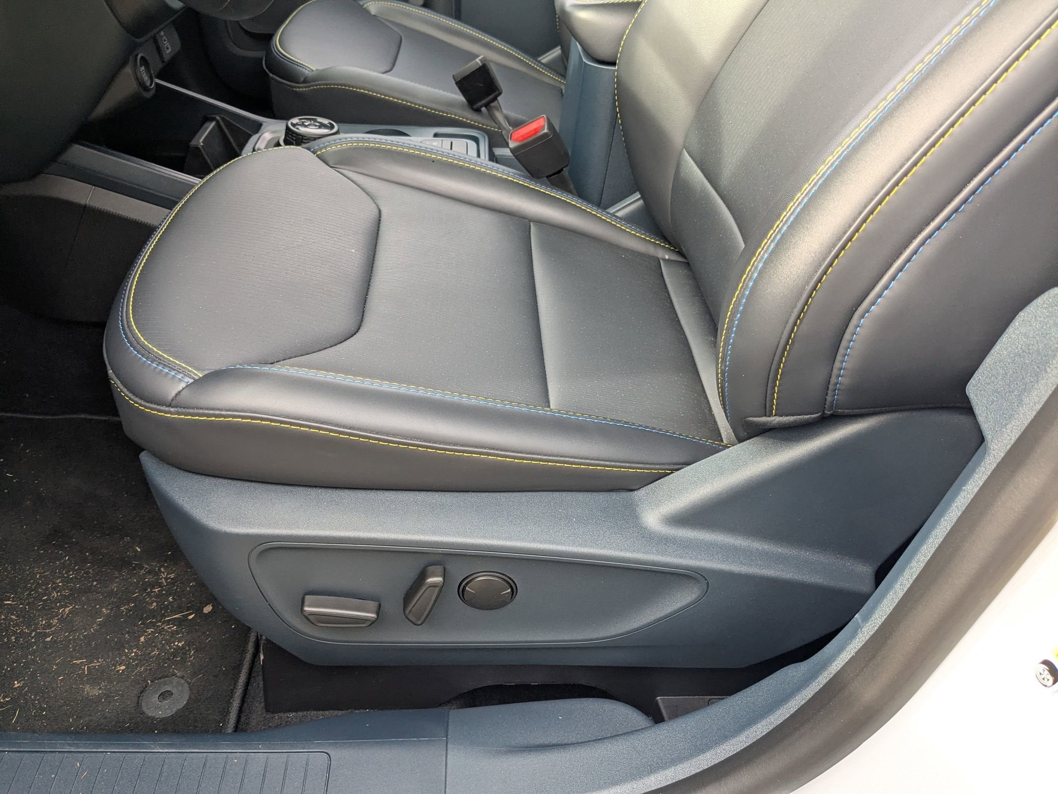 2025 Ford Maverick Lobo Standard