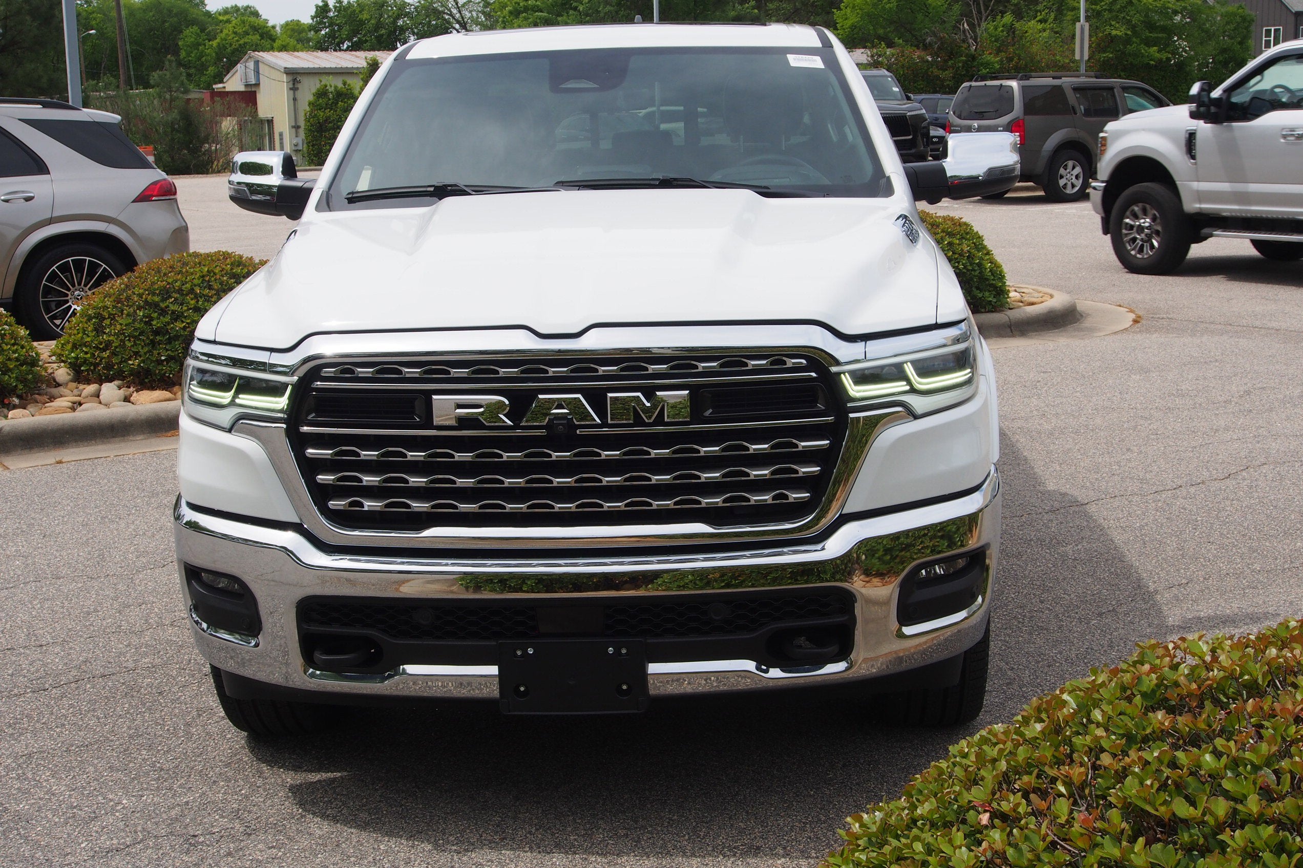 2025 RAM 1500 Limited
