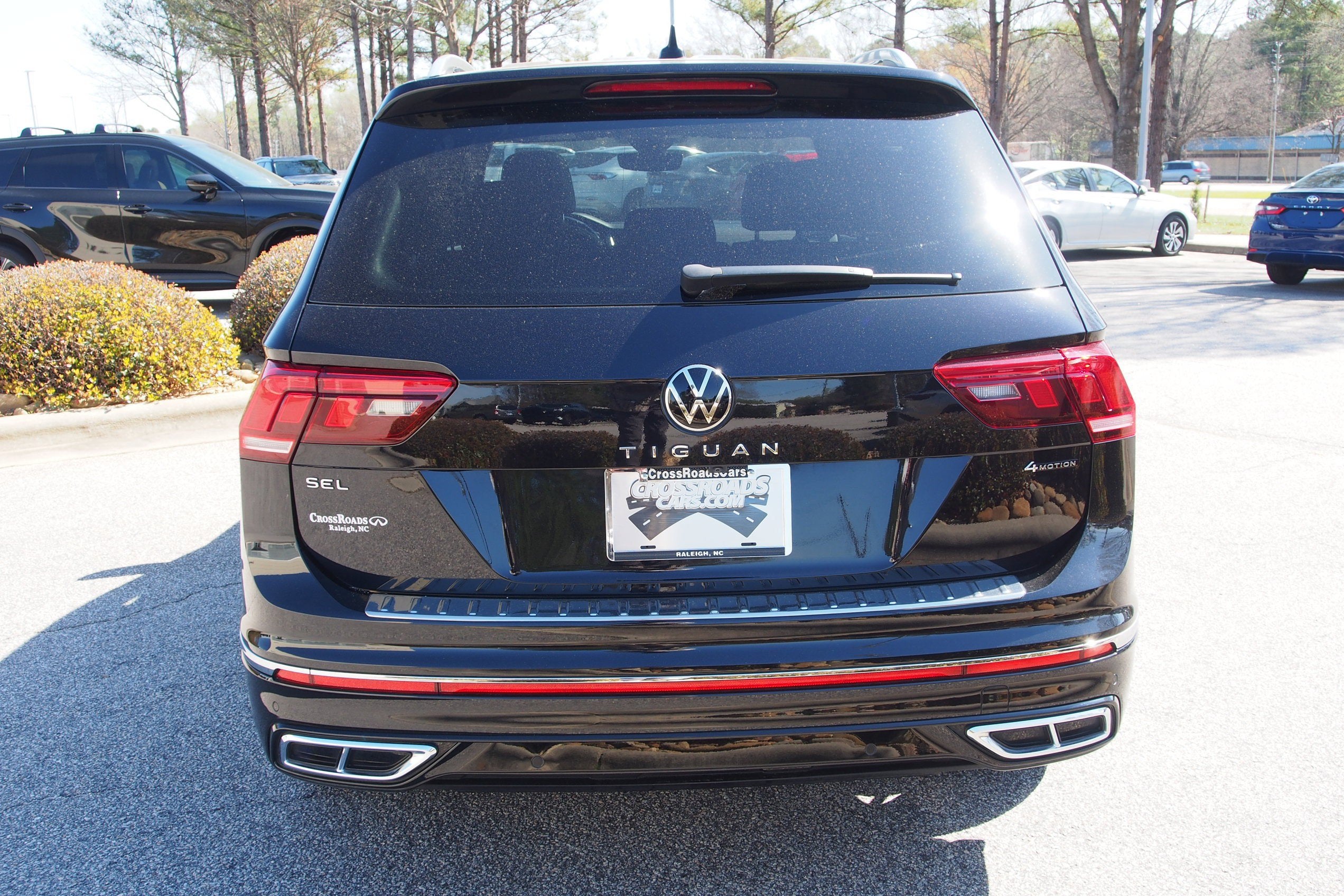 2022 Volkswagen Tiguan SEL R-Line