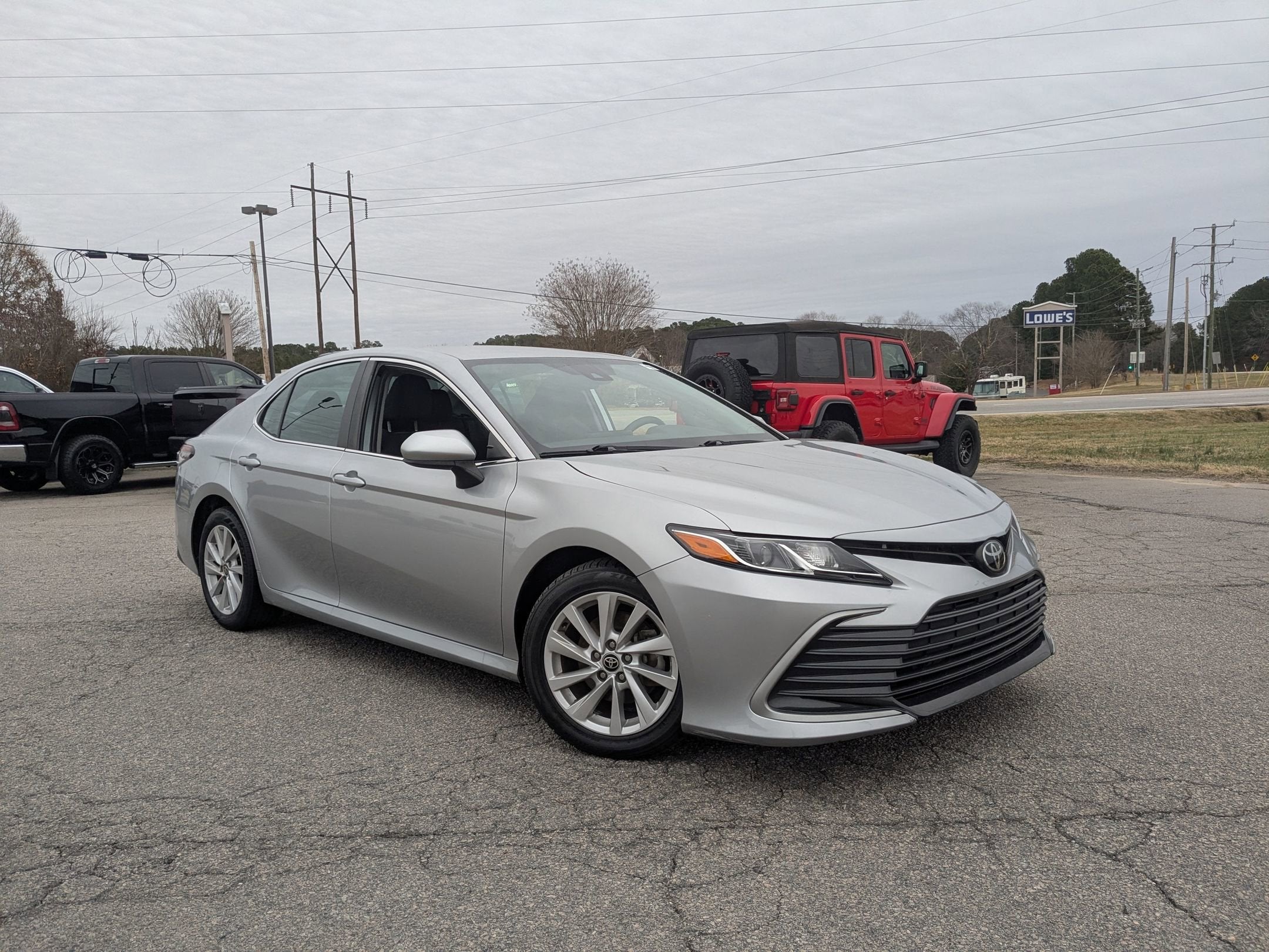 2022 Toyota Camry LE