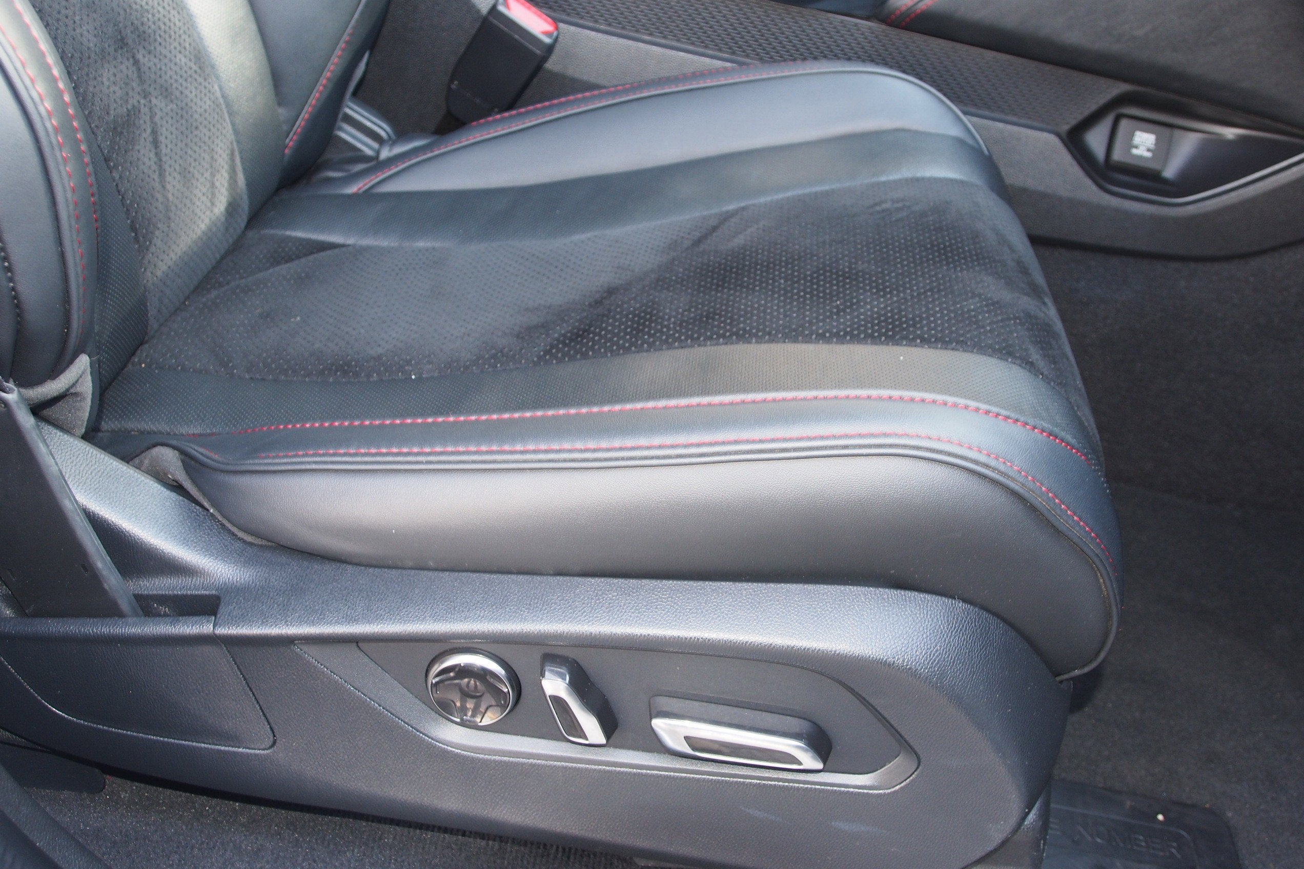 2024 Acura MDX w/A-Spec Package