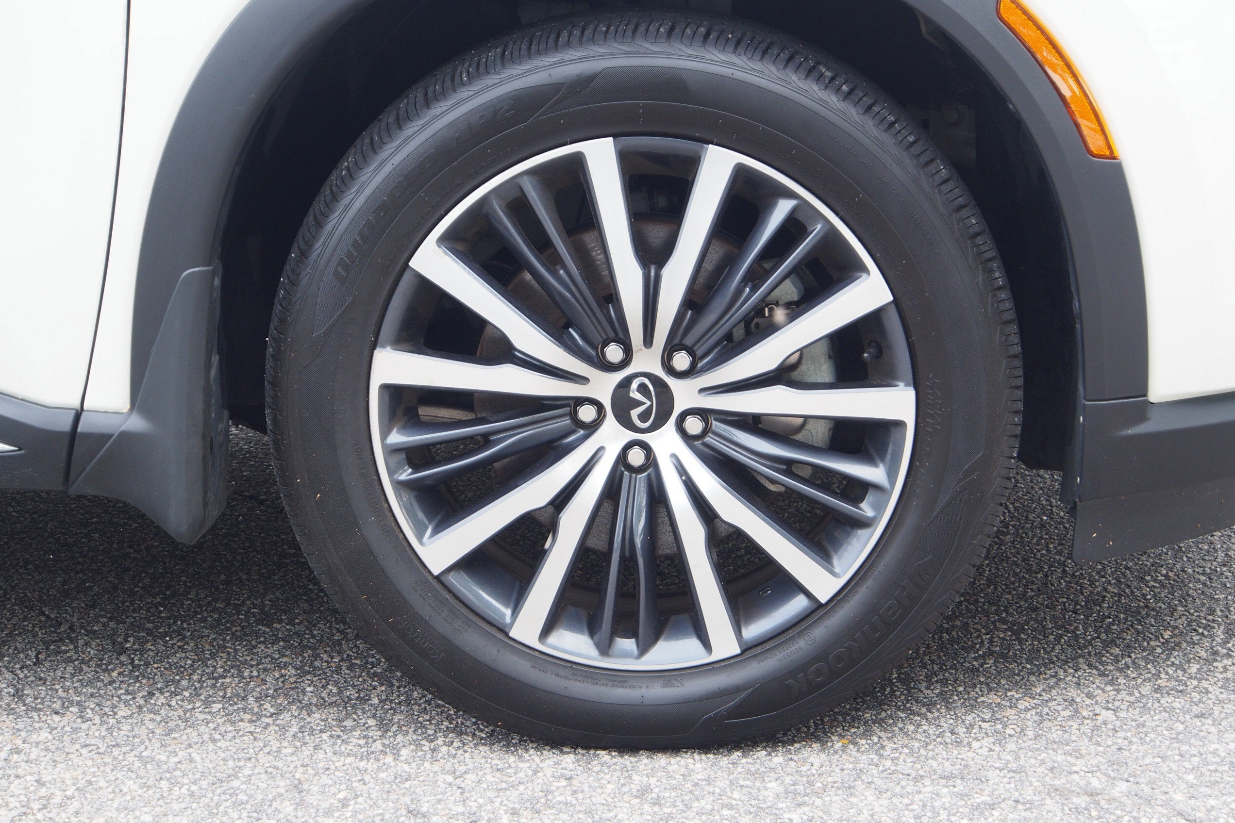 2025 INFINITI QX60 SENSORY