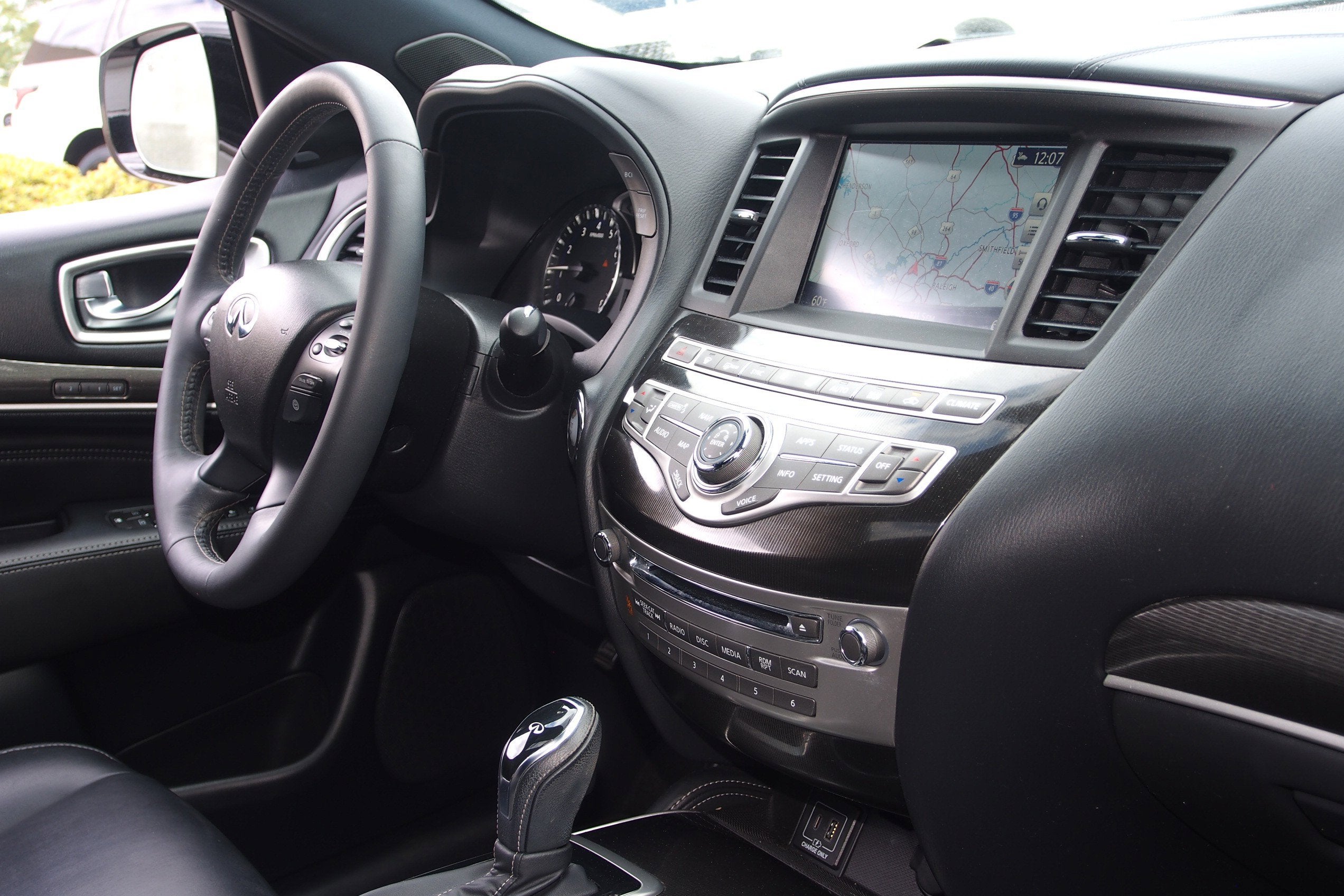 2020 INFINITI QX60 LUXE