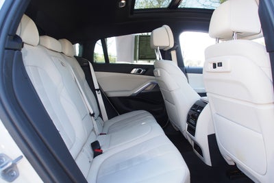 2022 BMW X6 xDrive40i