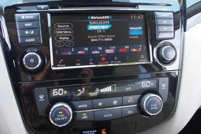 2022 Nissan Rogue Sport SL