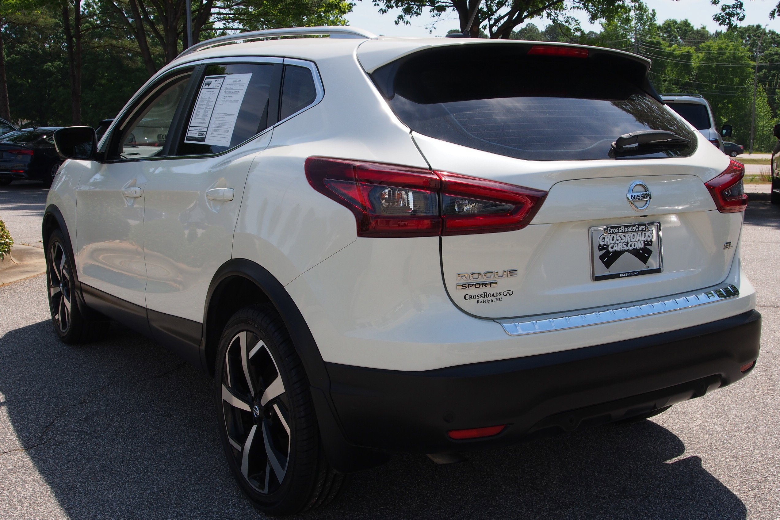 2022 Nissan Rogue Sport SL