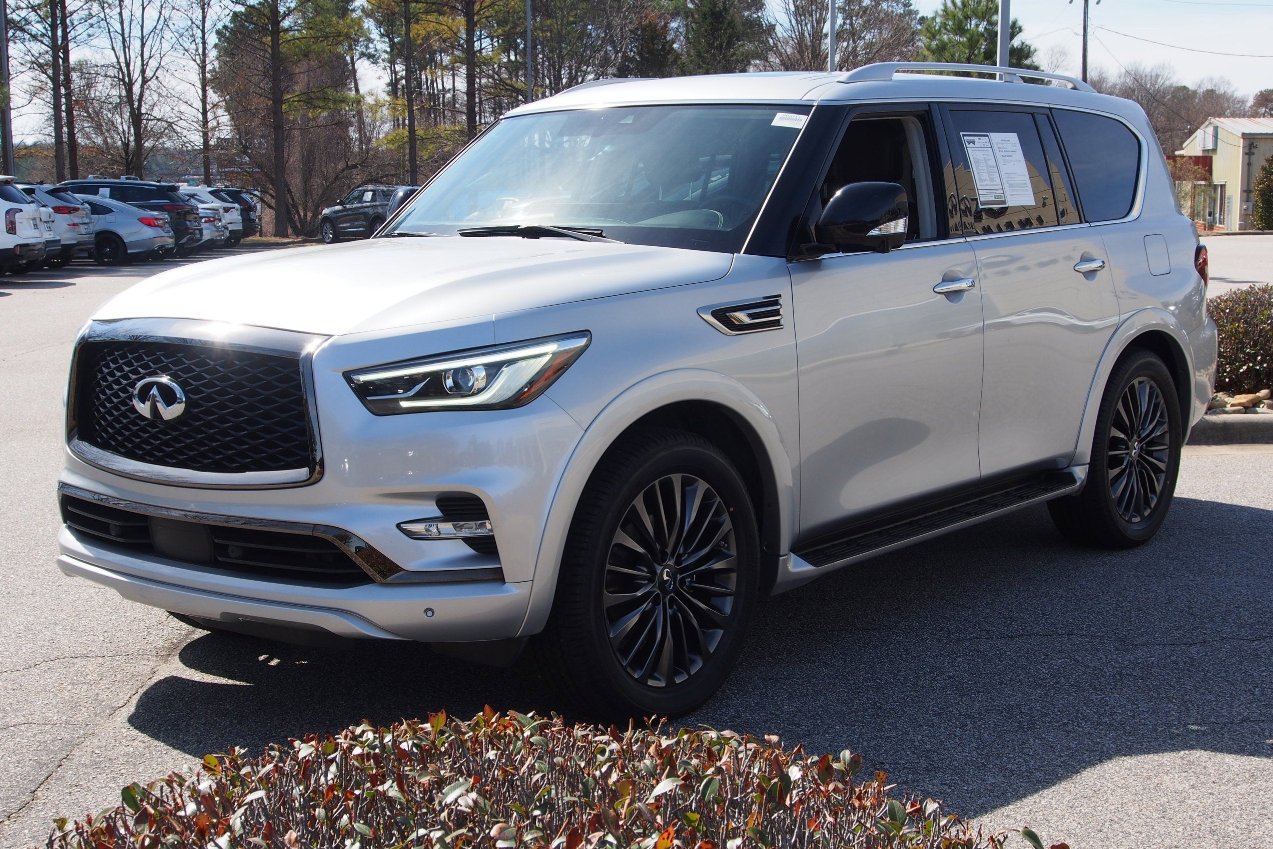 2022 INFINITI QX80 PREMIUM SELECT