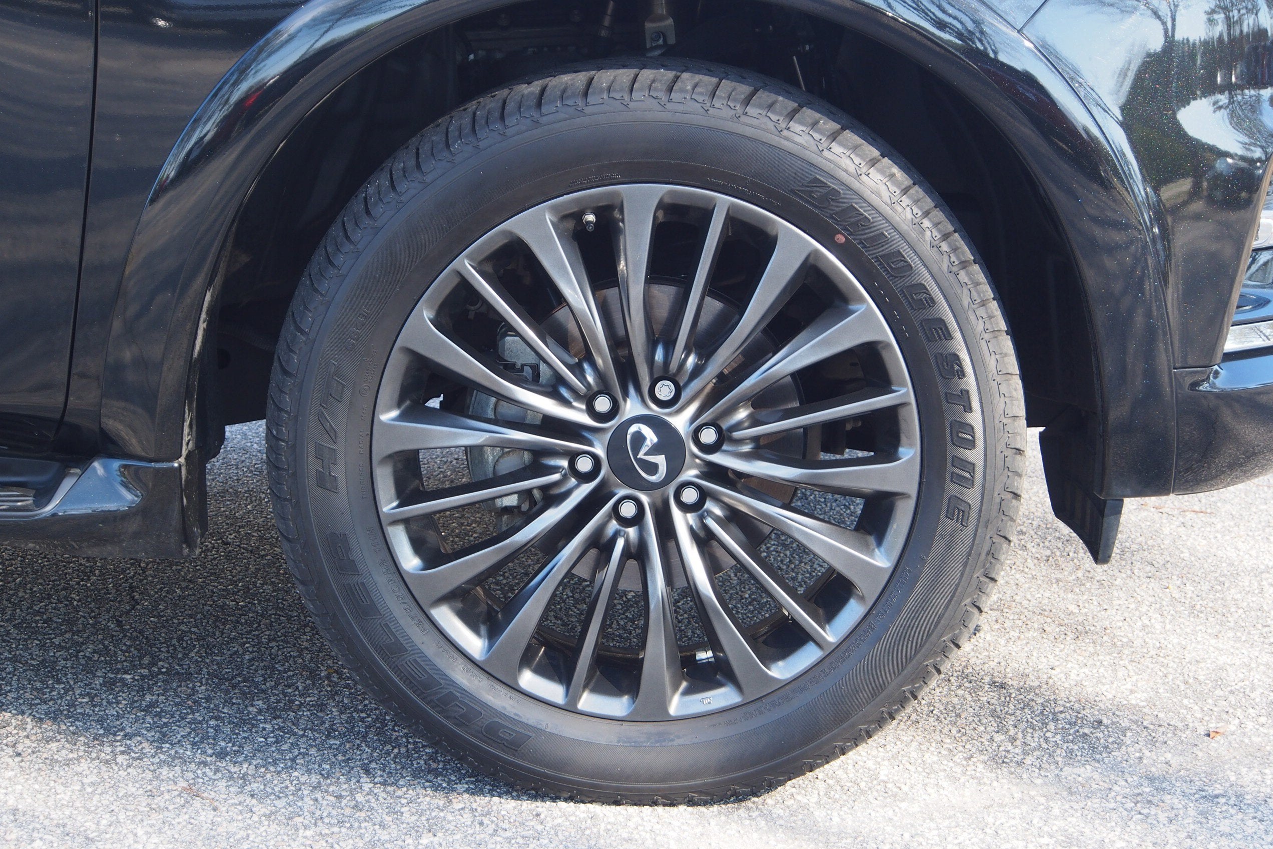 2024 INFINITI QX80 SENSORY