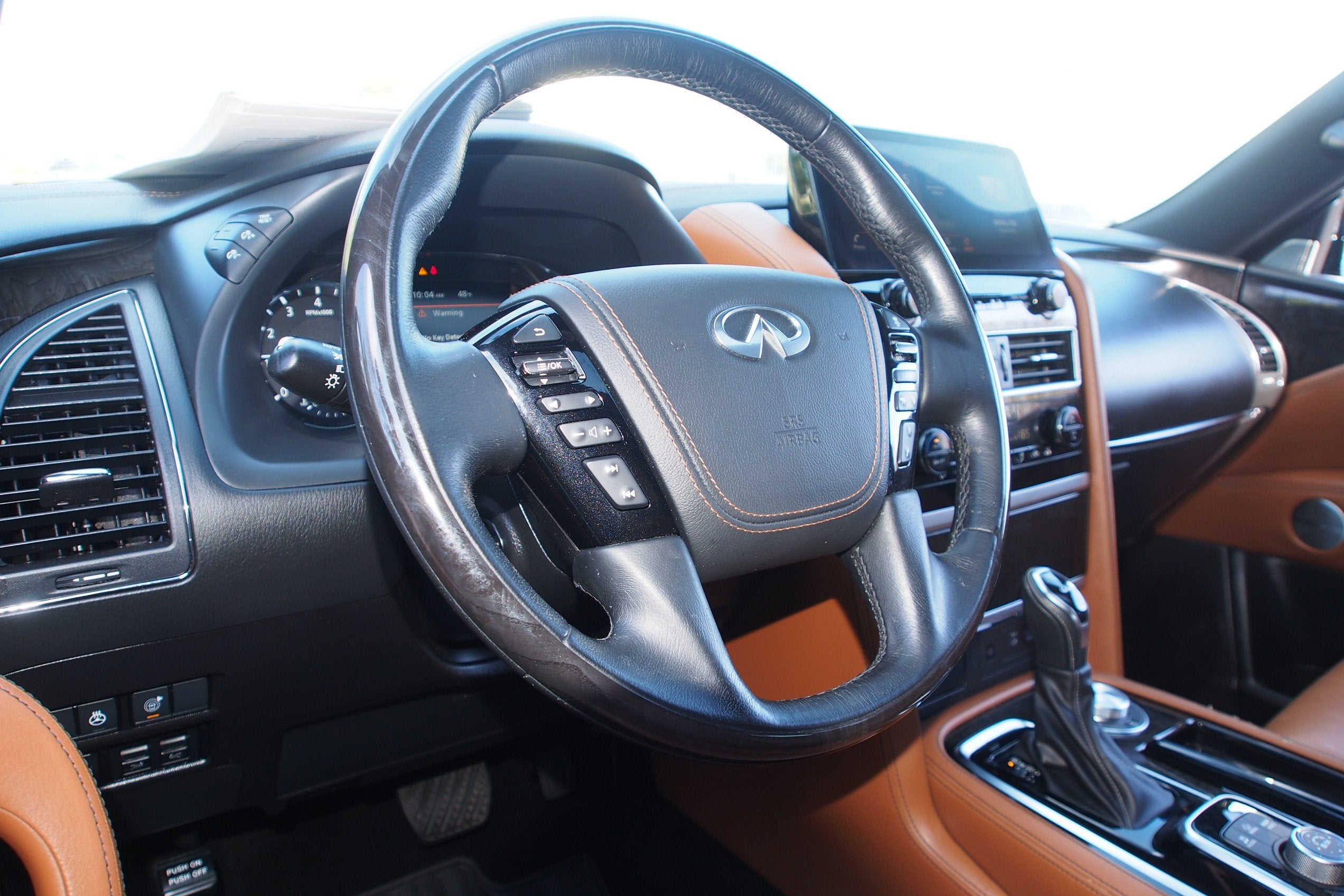 2024 INFINITI QX80 SENSORY