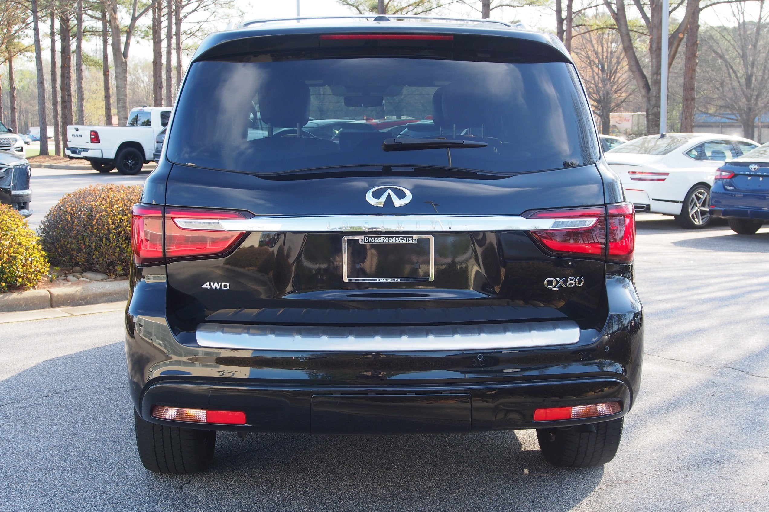 2024 INFINITI QX80 SENSORY