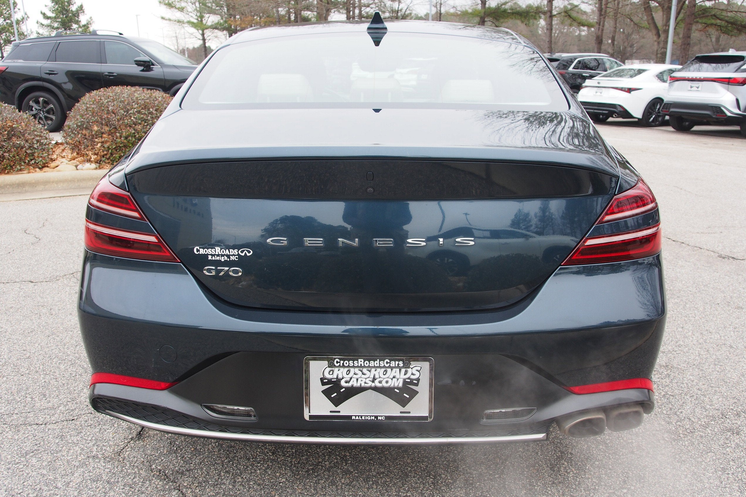 2022 Genesis G70 2.0T