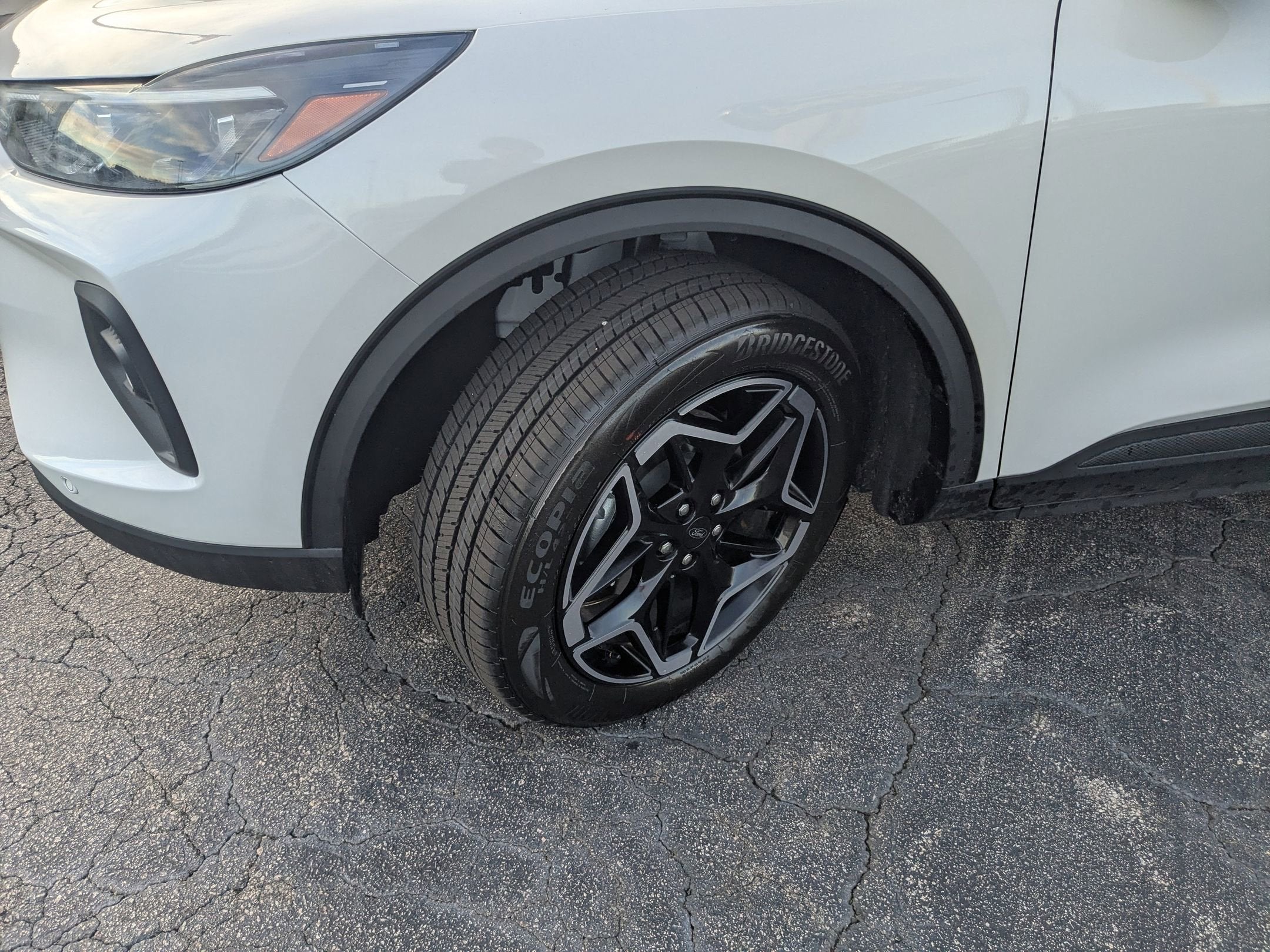 2026 Ford Escape Platinum