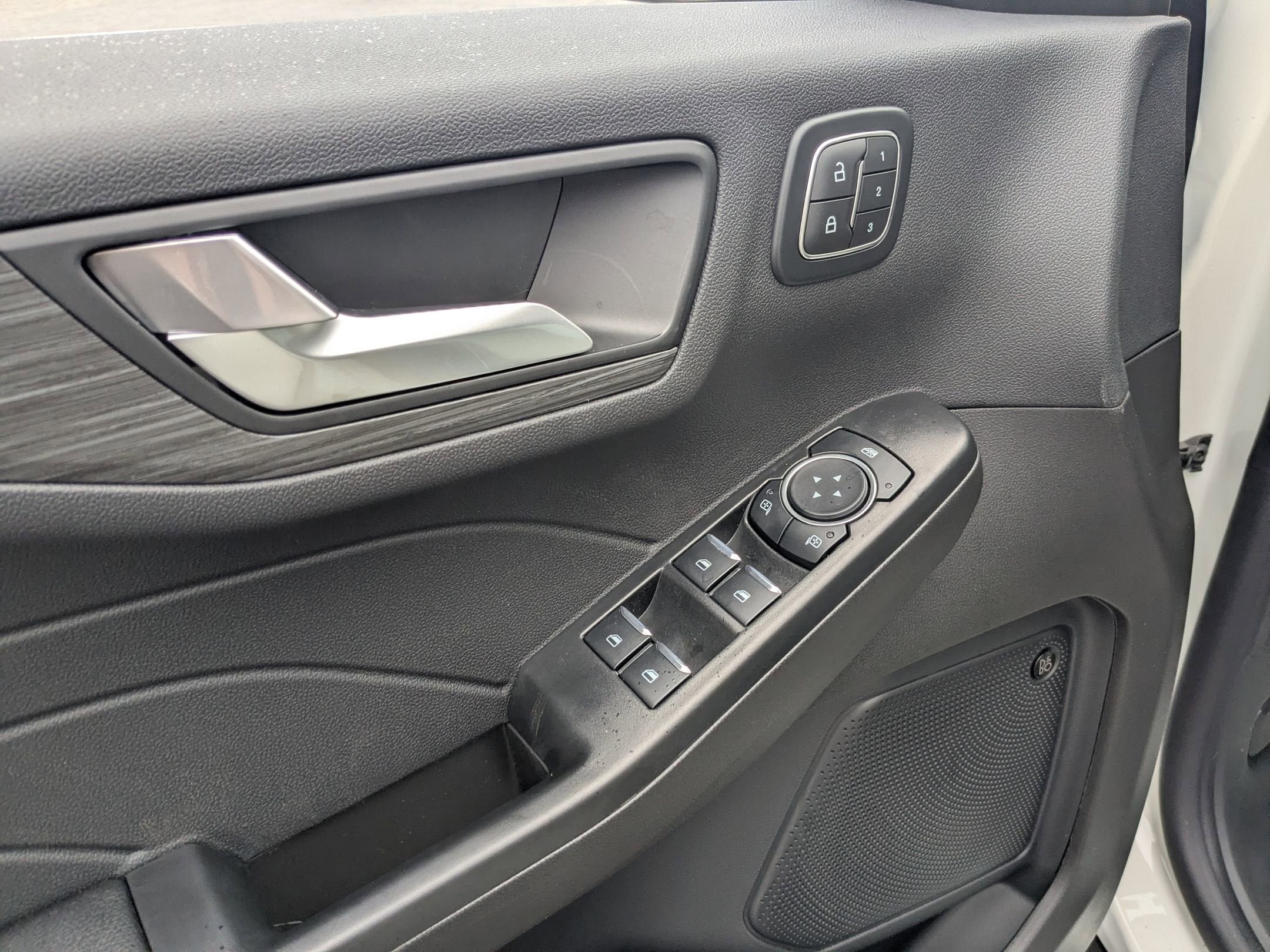 2026 Ford Escape Platinum