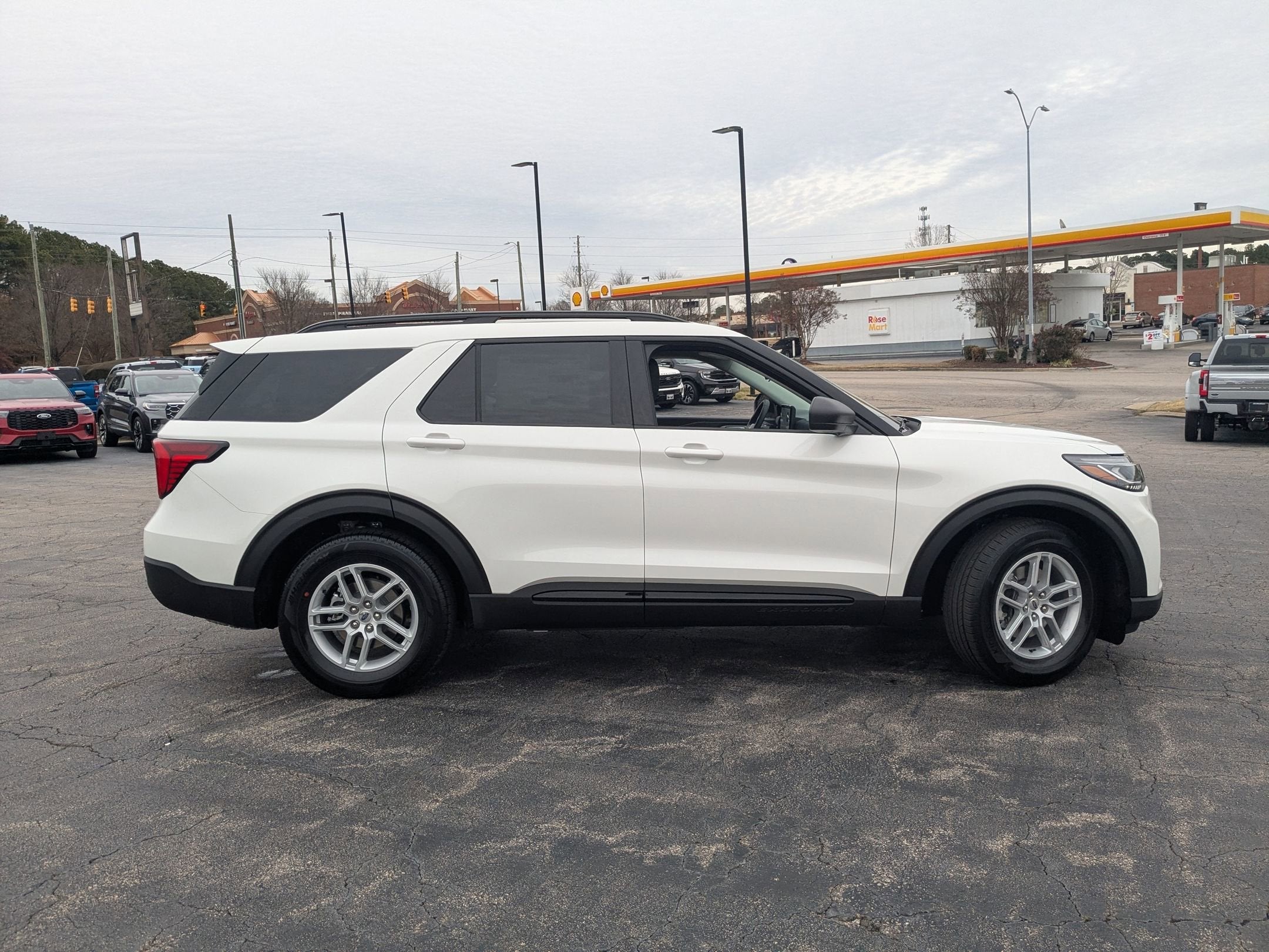 2026 Ford Explorer Active