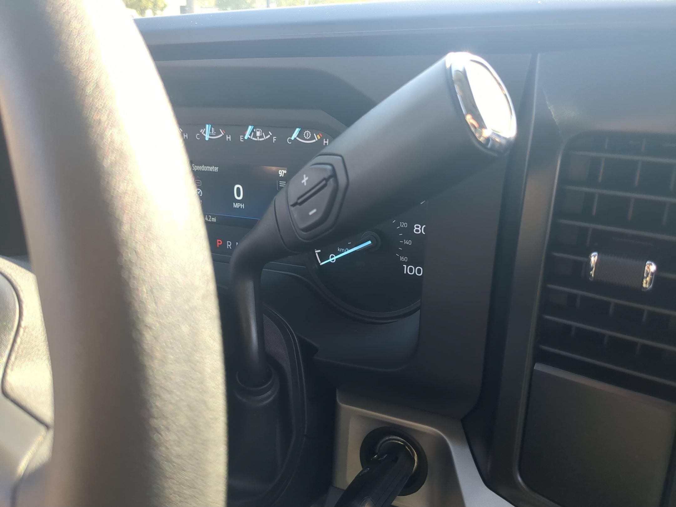 2027 Ford Super Duty F-250 SRW XLT