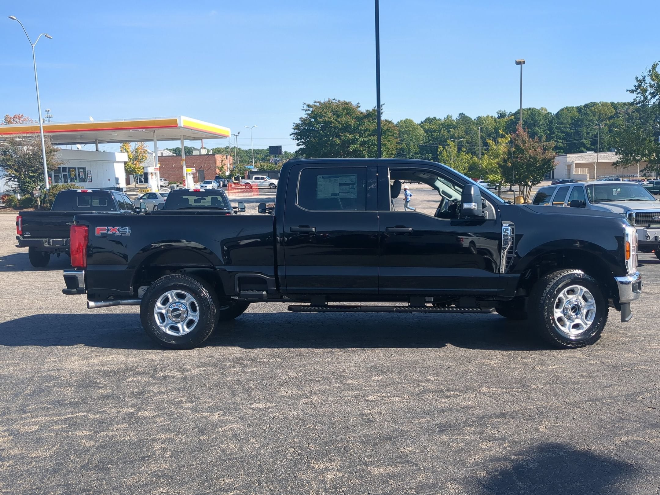 2027 Ford Super Duty F-250 SRW XLT