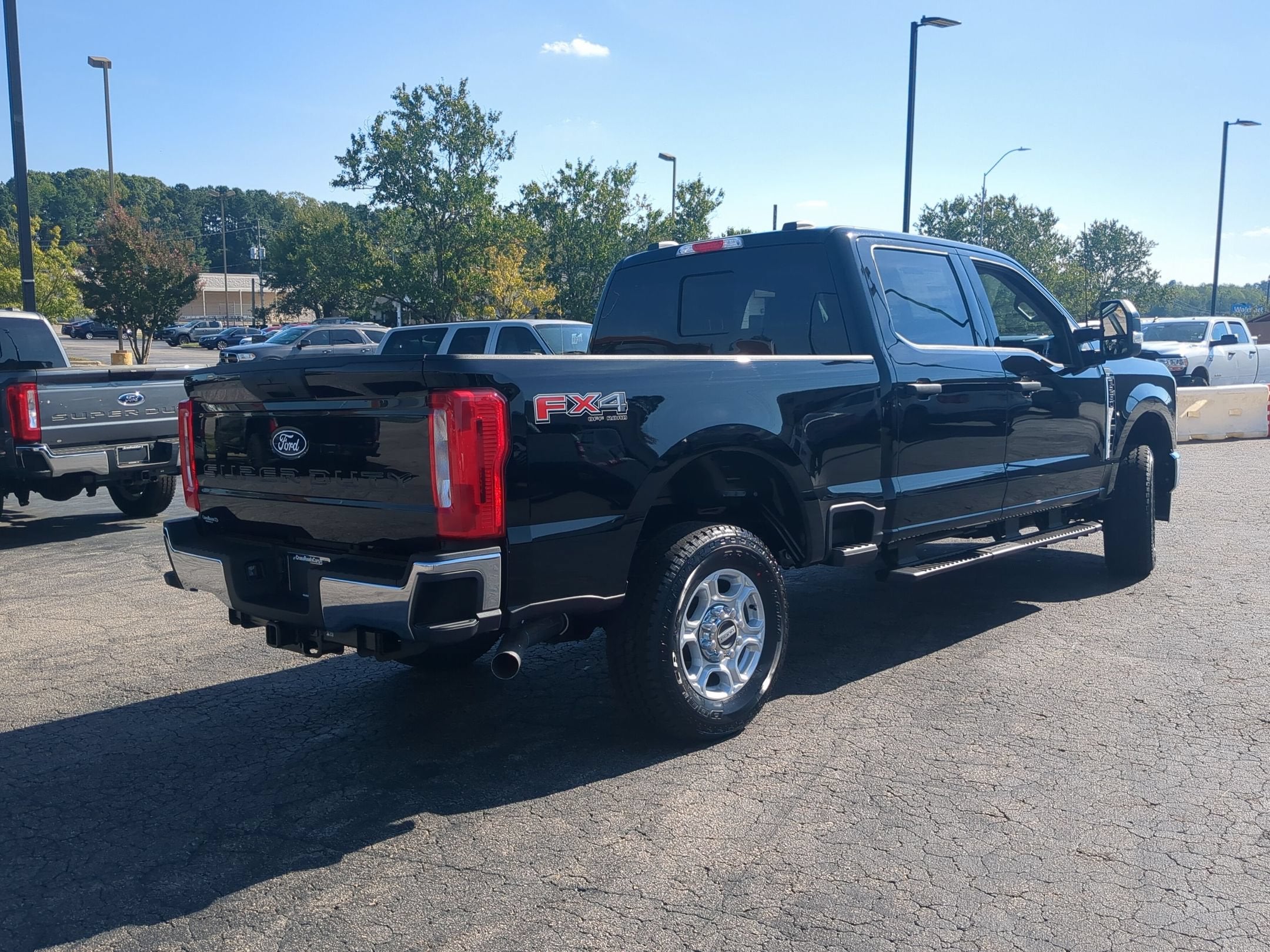 2027 Ford Super Duty F-250 SRW XLT
