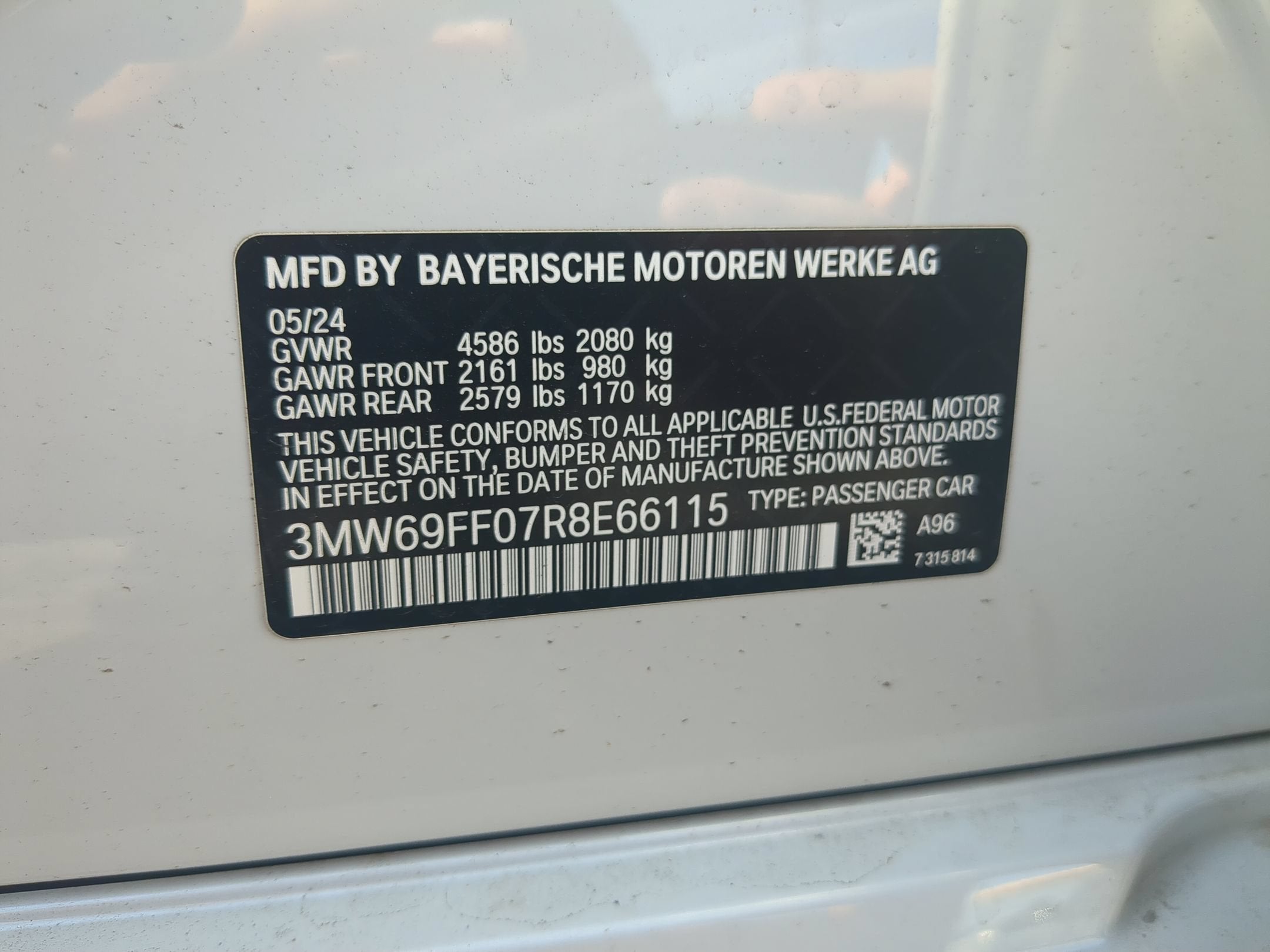 2024 BMW 3 Series 330i