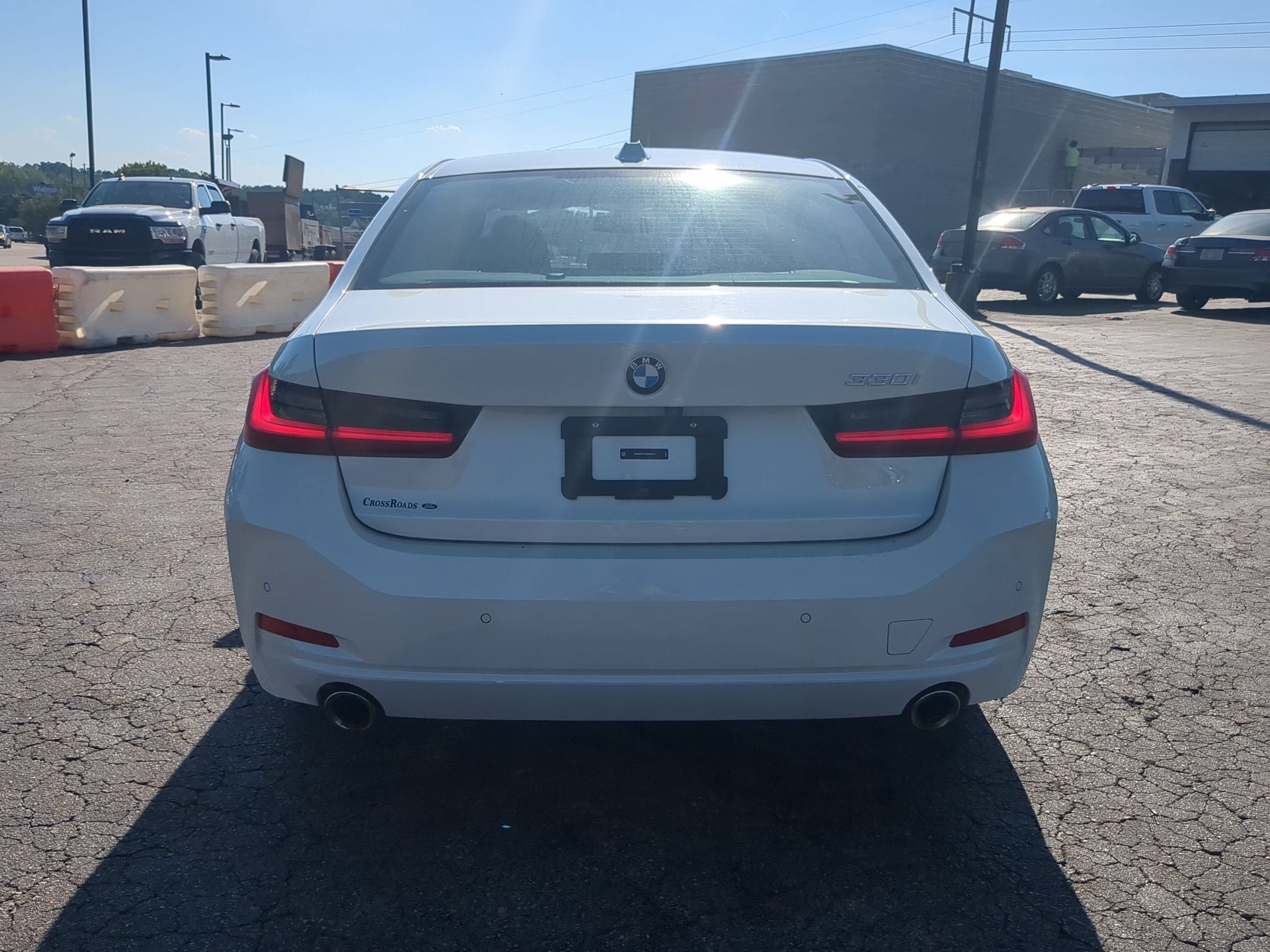 2024 BMW 3 Series 330i