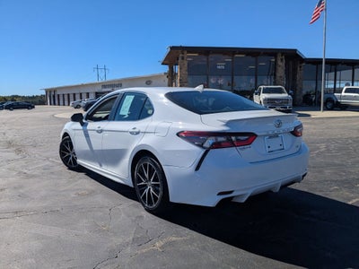 2024 Toyota Camry SE