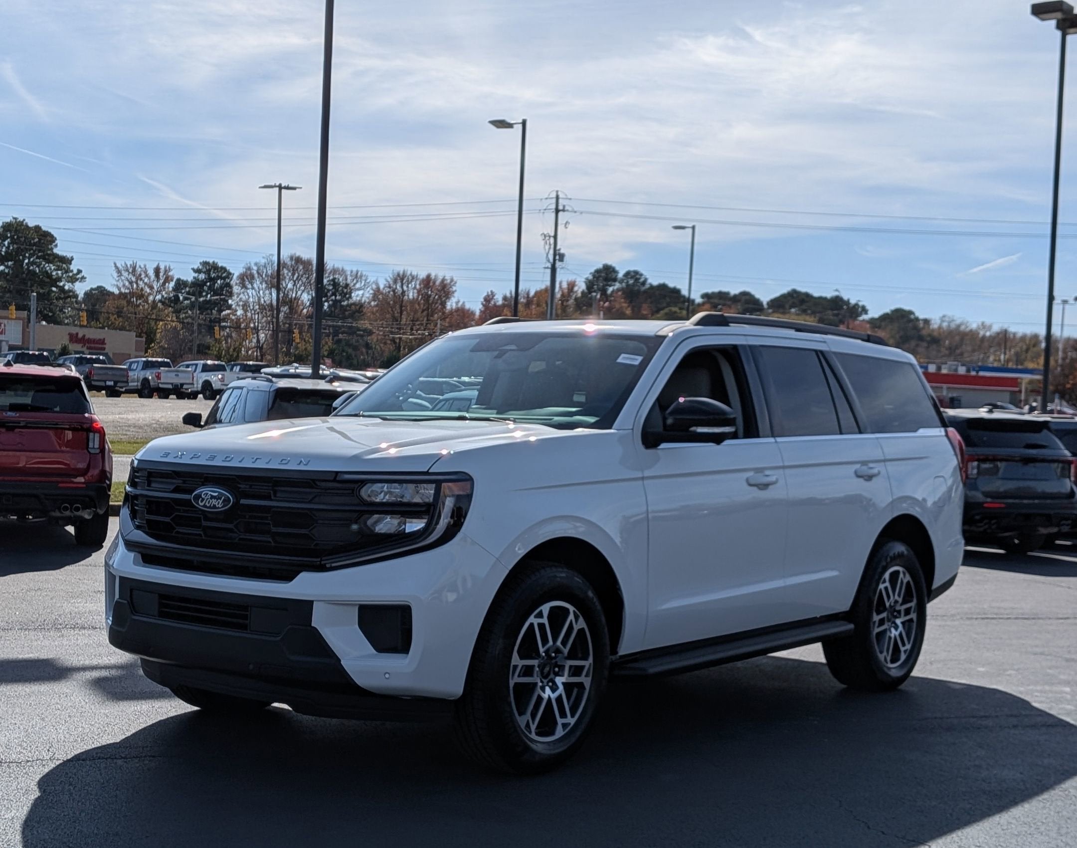 2025 Ford Expedition Active