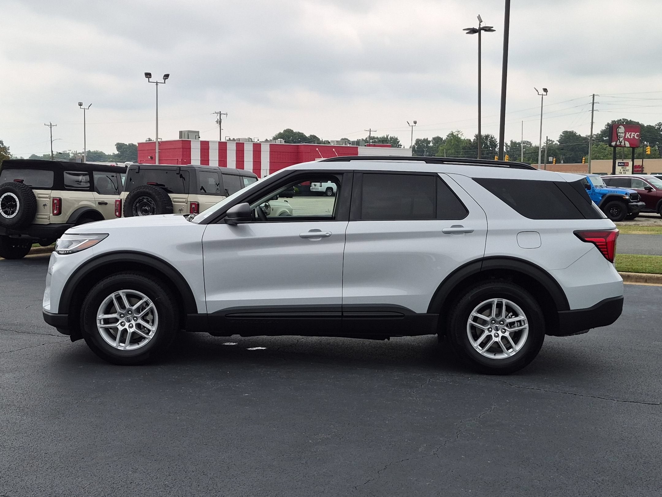 2026 Ford Explorer Active