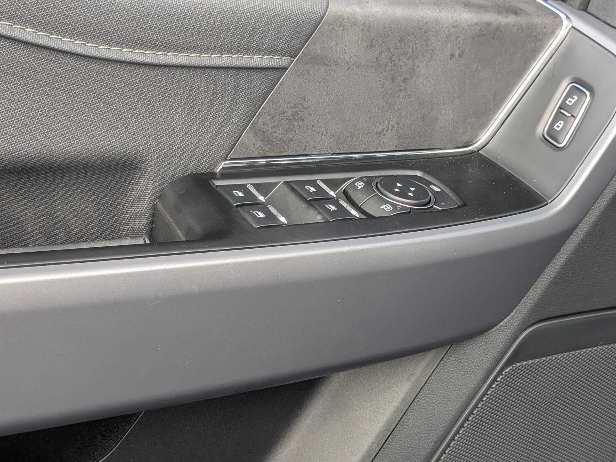 2025 Ford F-150 XLT - Crossroads Courtesy Demo