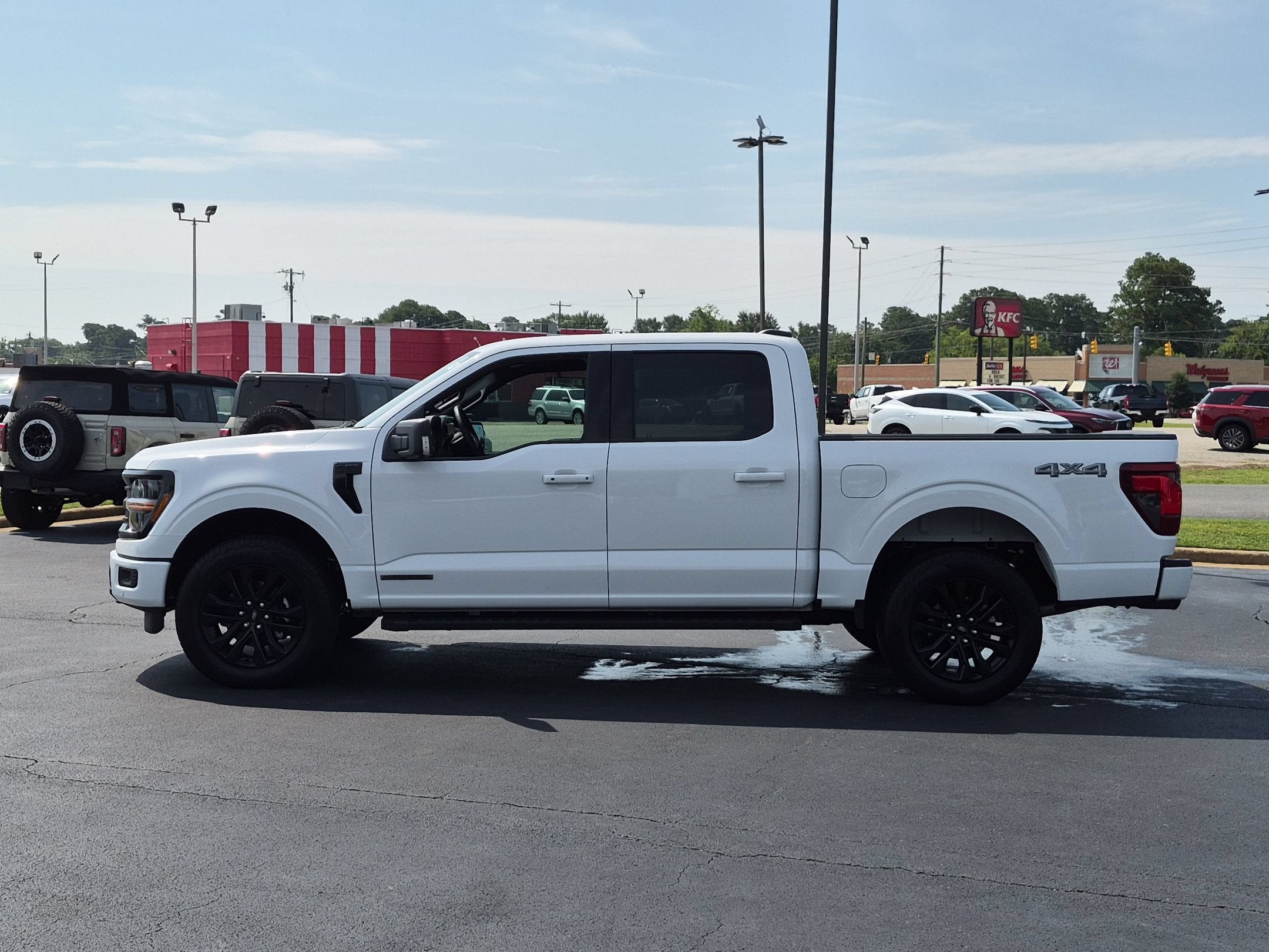 2025 Ford F-150 XLT - Crossroads Courtesy Demo