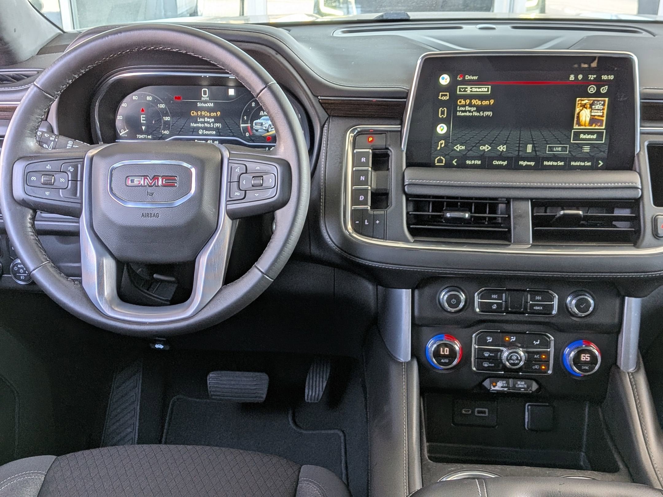 2022 GMC Yukon XL SLE