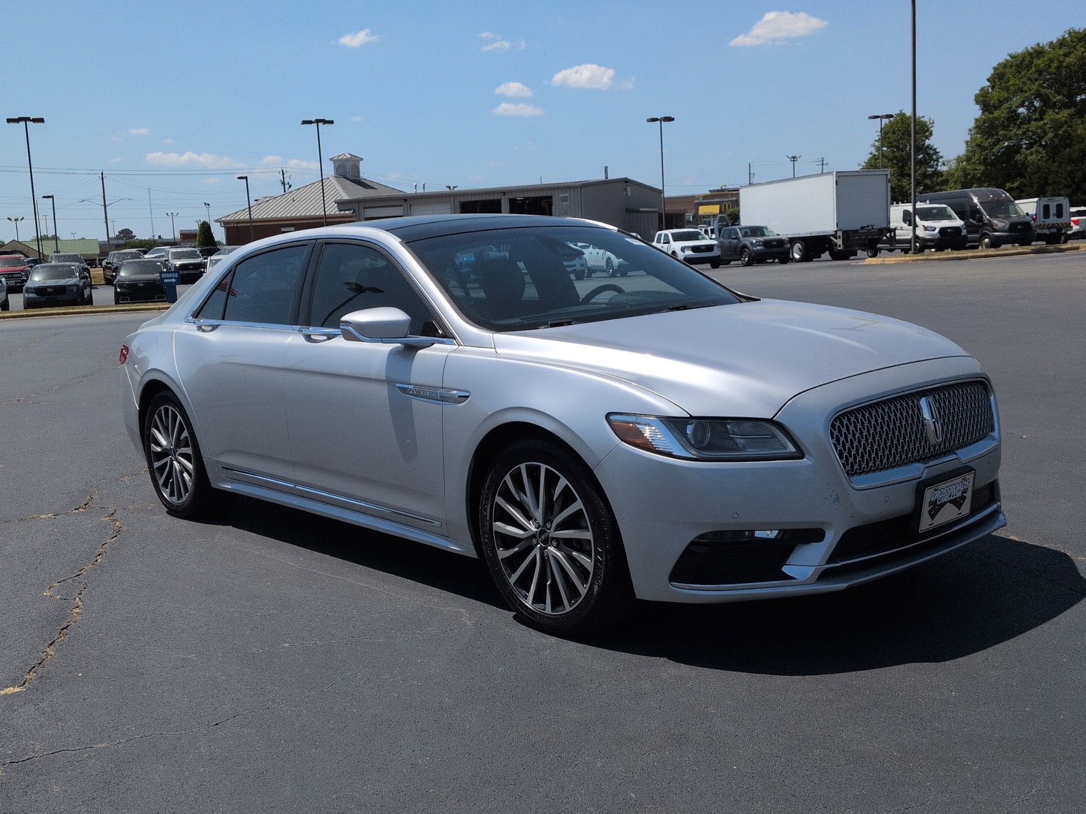 2017 Lincoln Continental Select