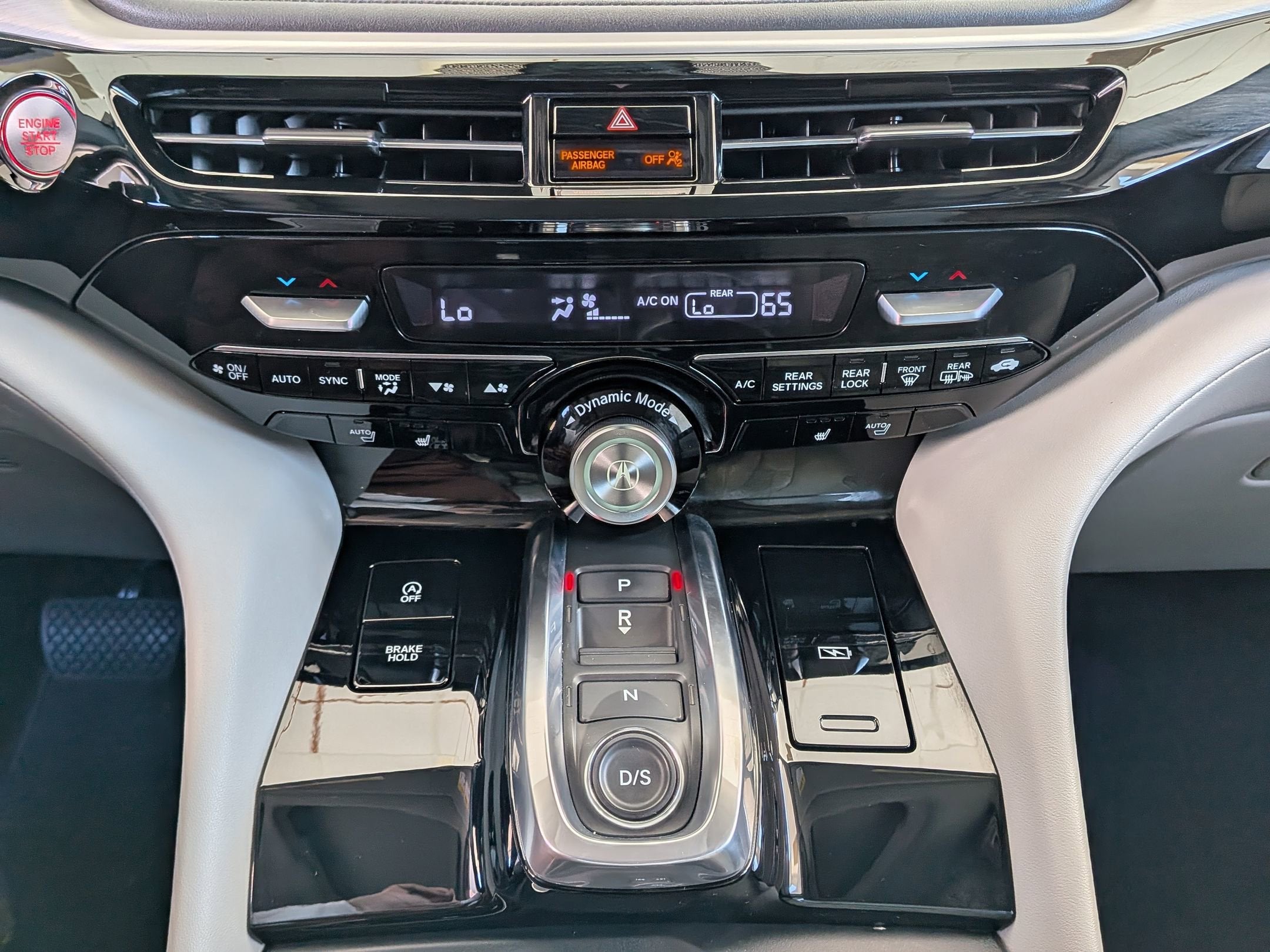 2022 Acura MDX w/Technology Package