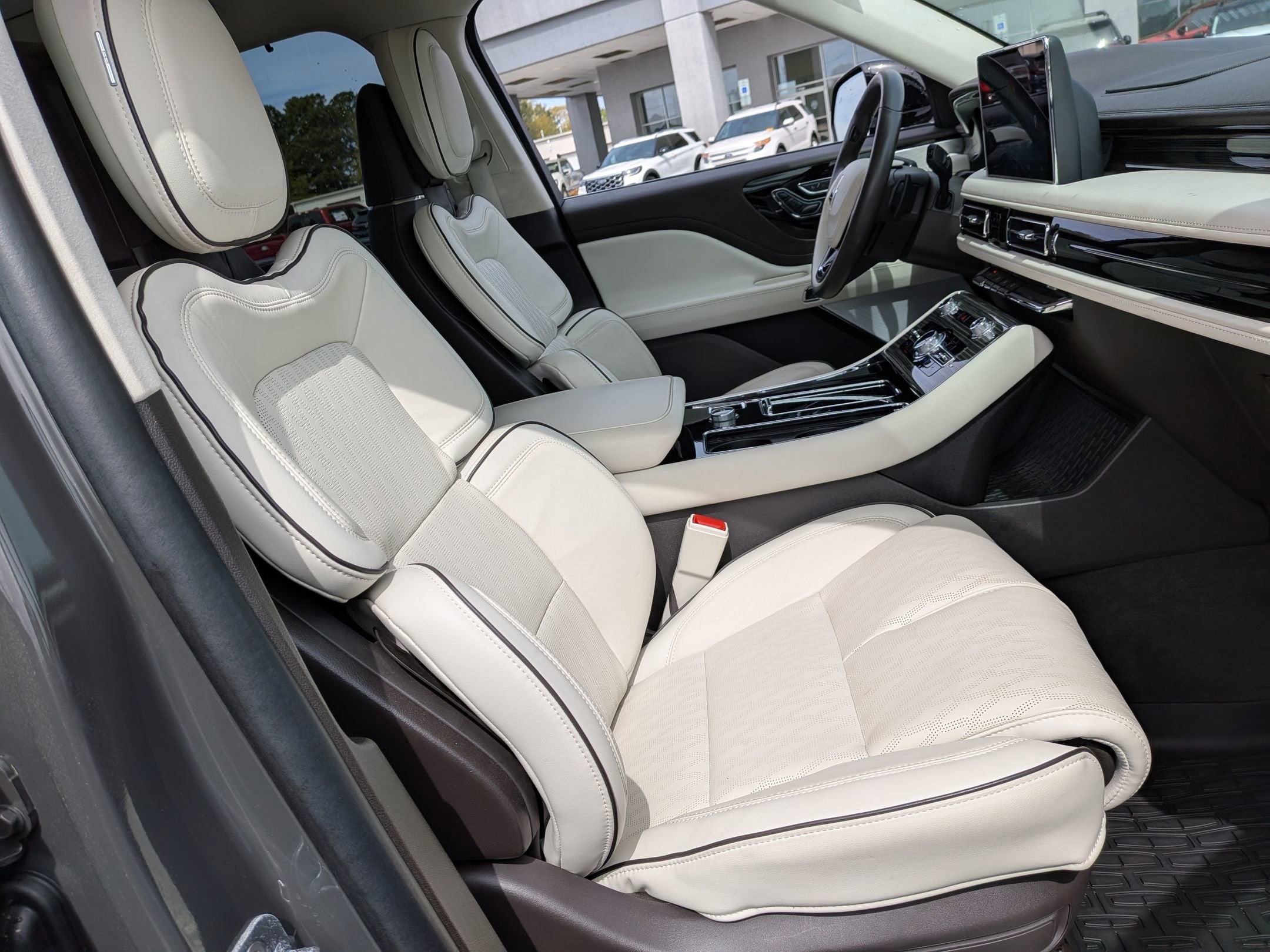 2024 Lincoln Aviator Black Label