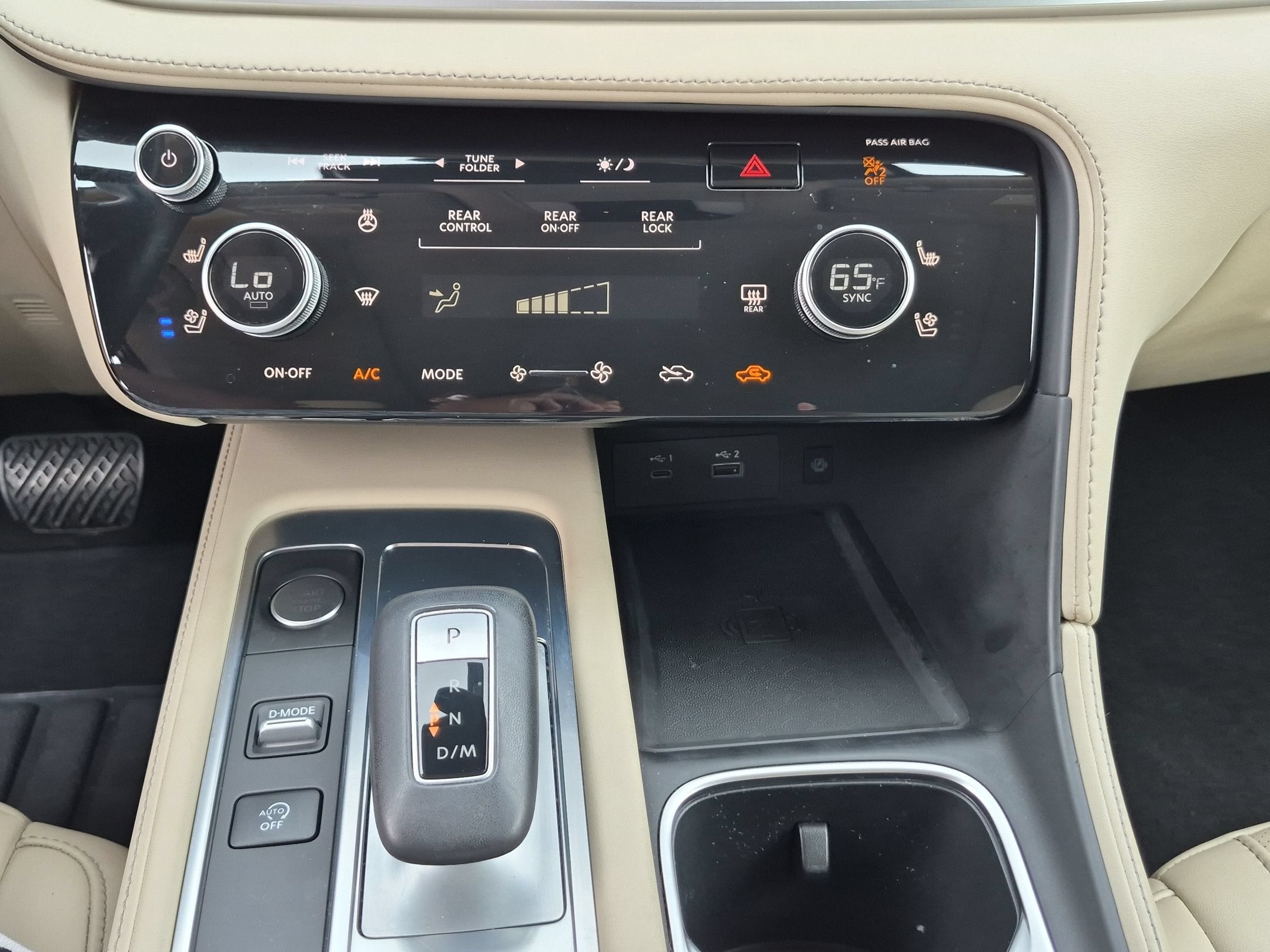 2023 INFINITI QX60 LUXE