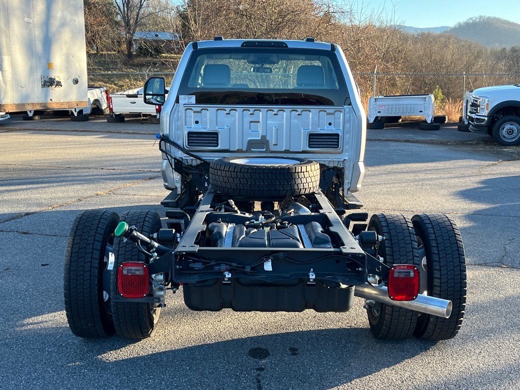 2026 Ford Super Duty F-550 DRW XL DRW