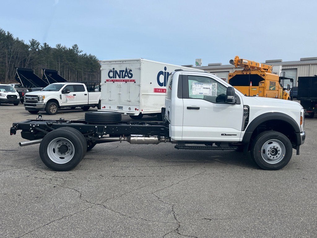 2026 Ford Super Duty F-600 DRW XL