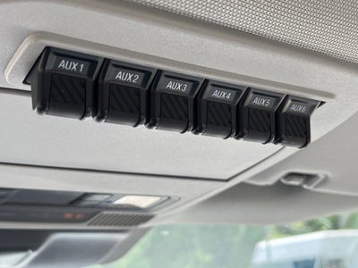 2025 Ford Super Duty F-600 DRW XL