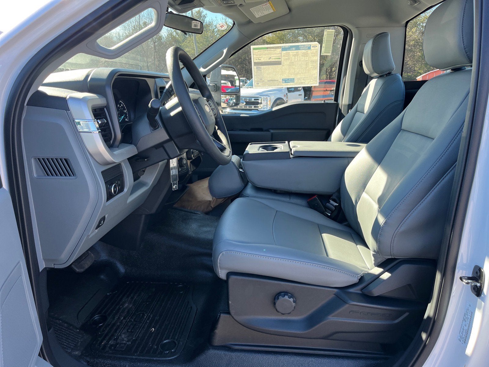 2026 Ford Super Duty F-350 SRW XL