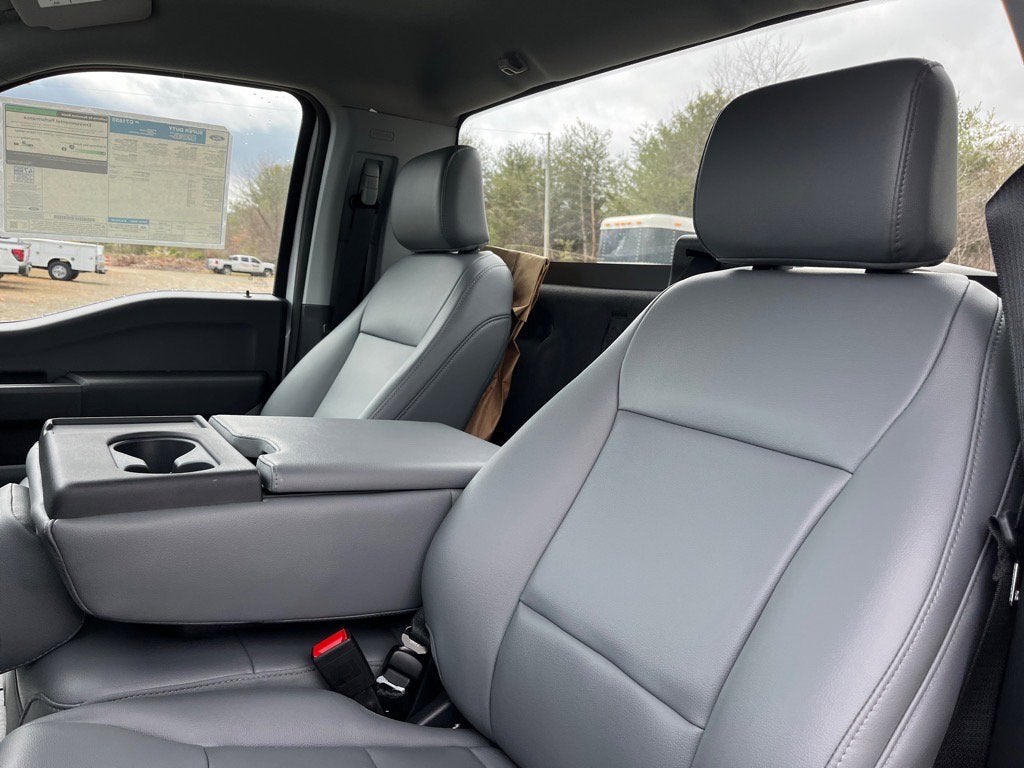 2025 Ford Super Duty F-350 DRW XL