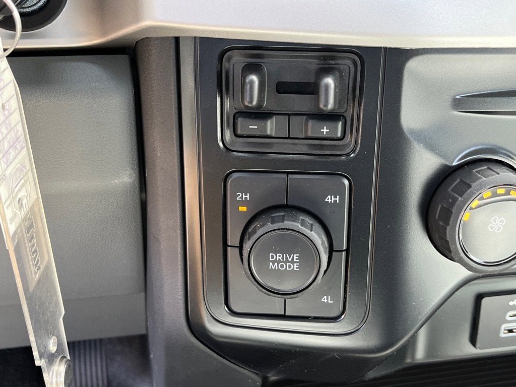 2025 Ford Super Duty F-350 DRW XL