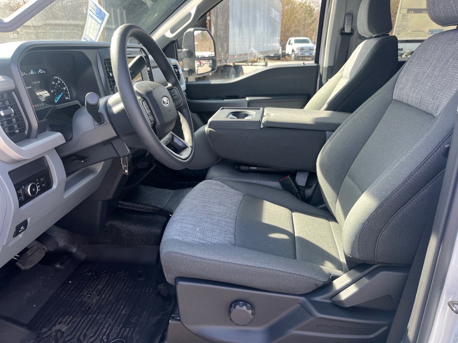 2026 Ford Super Duty F-550 DRW XL DRW