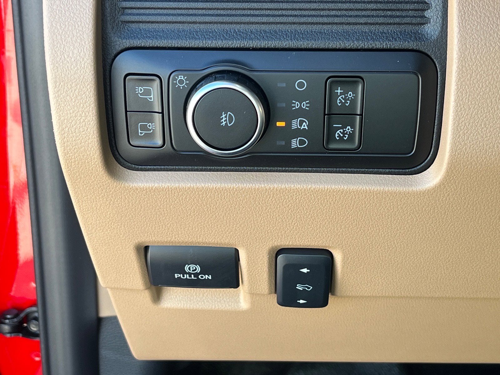 2026 Ford Super Duty F-550 DRW Lariat DRW