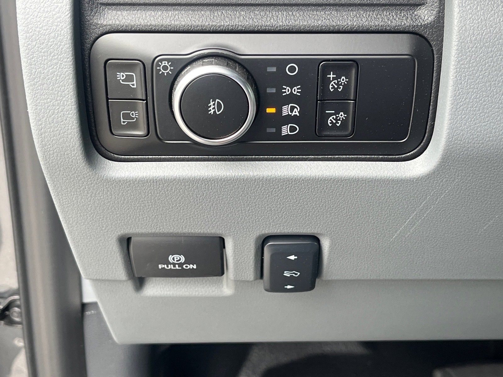 2026 Ford Super Duty F-550 DRW DRW