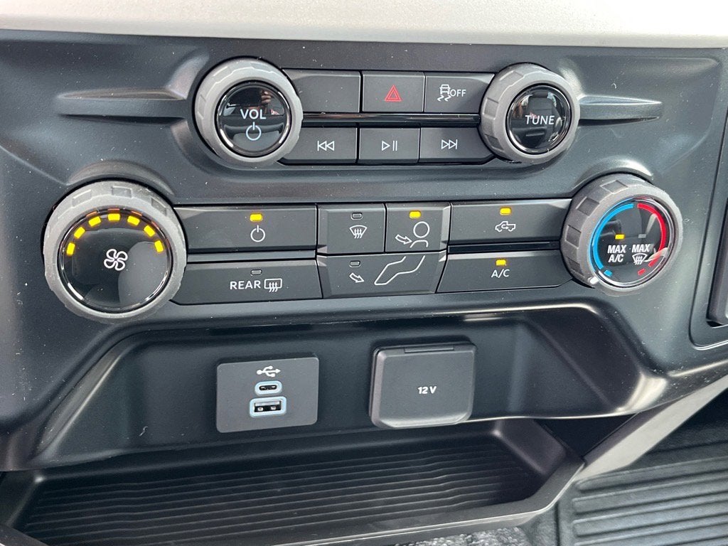 2025 Ford Super Duty F-550 DRW XL DRW