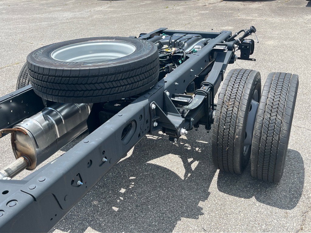 2025 Ford Super Duty F-550 DRW XL DRW