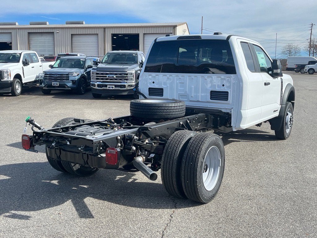 2026 Ford Super Duty F-550 DRW XL DRW