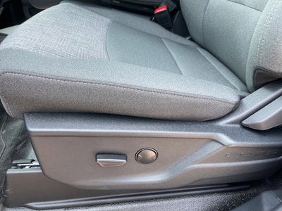 2025 Ford Super Duty F-550 DRW XLT DRW