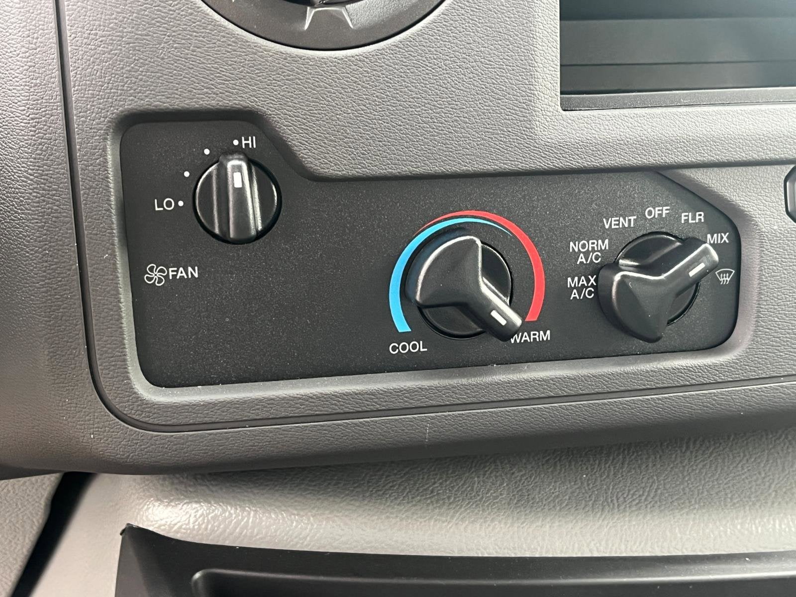 2026 Ford E-Series Cutaway Base Cutaway