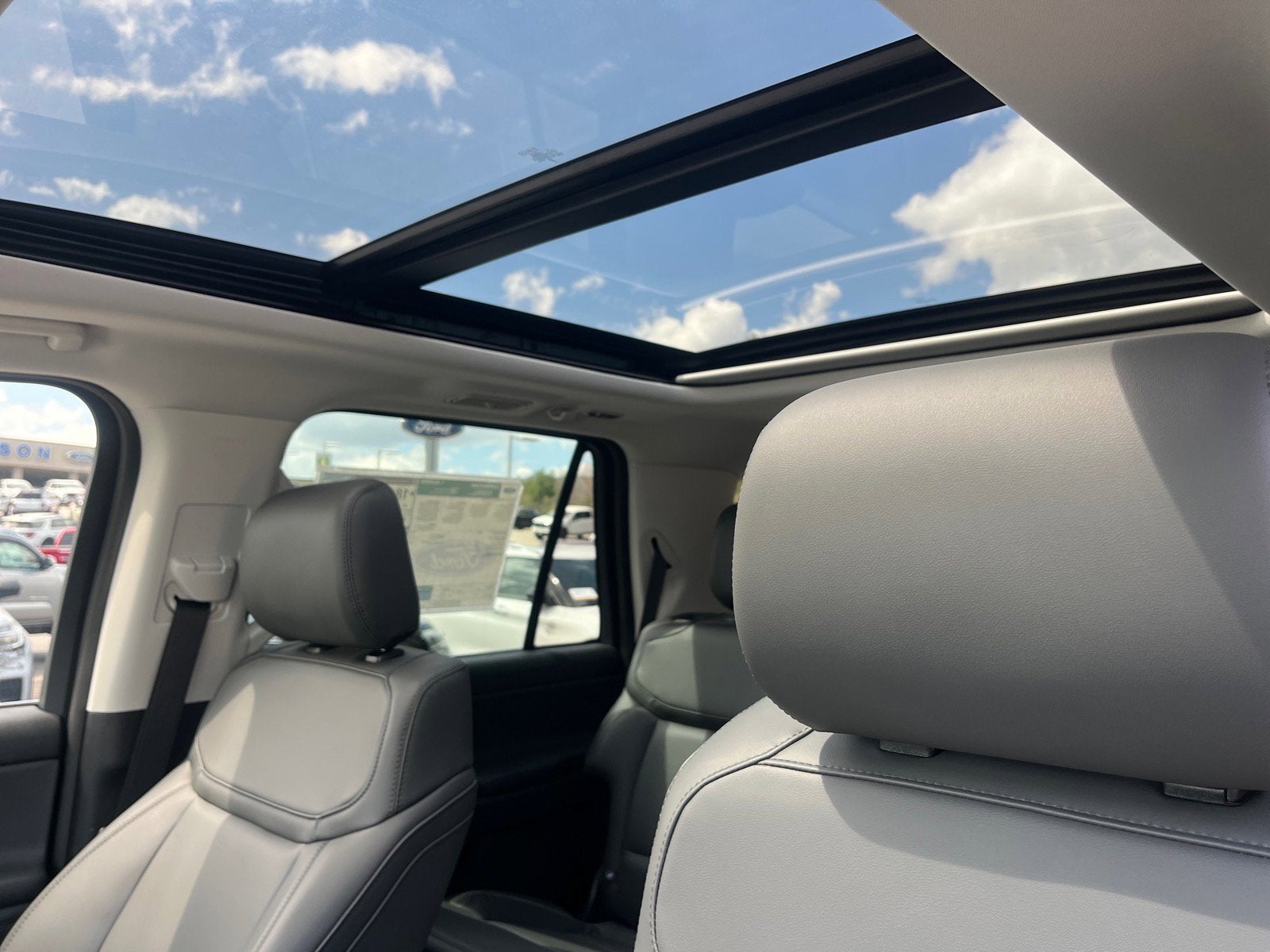 2026 Ford Expedition Active