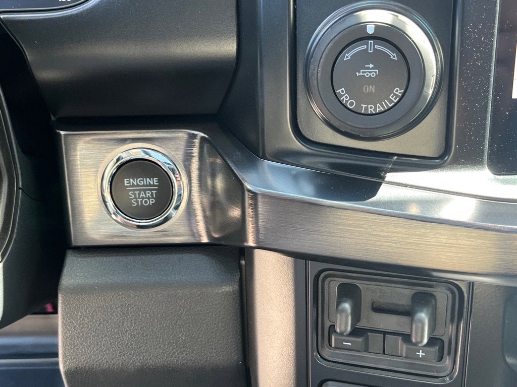 2025 Ford Super Duty F-250 SRW LARIAT